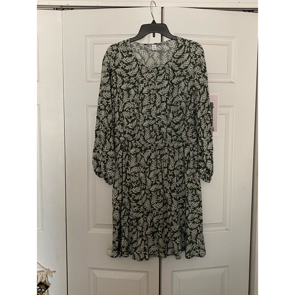 Green and White Casual Dress